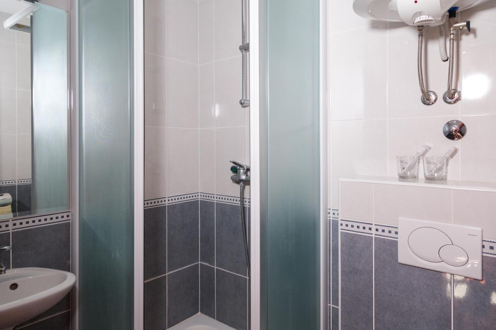 Rooms Vesna Kastela Ngoại thất bức ảnh